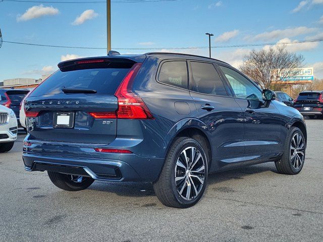 2025 Volvo XC60 Plus