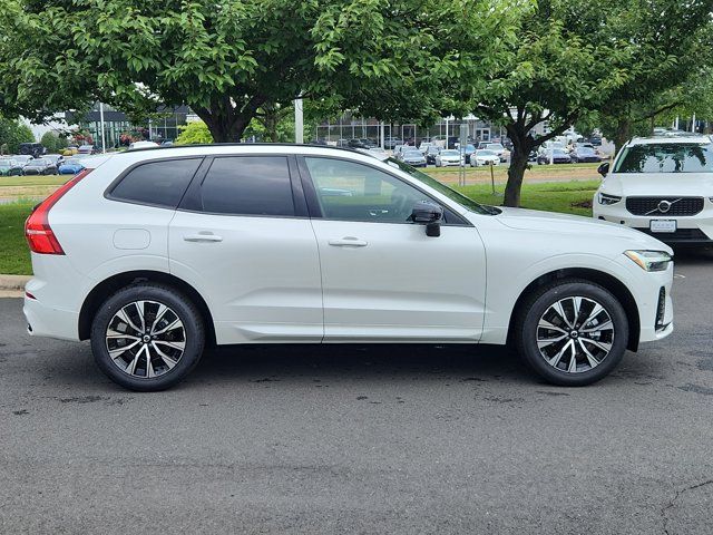 2025 Volvo XC60 Plus