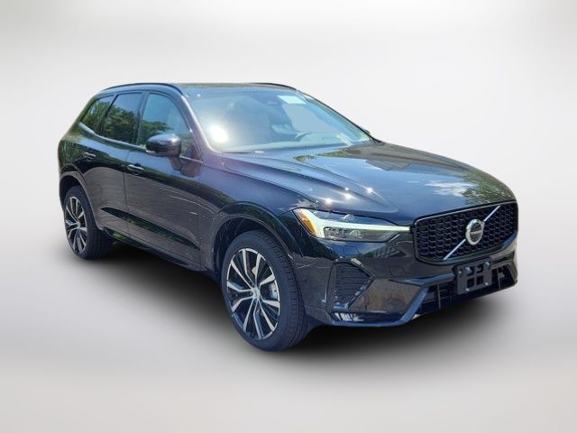 2025 Volvo XC60 Plus