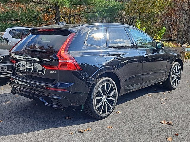 2025 Volvo XC60 Plus