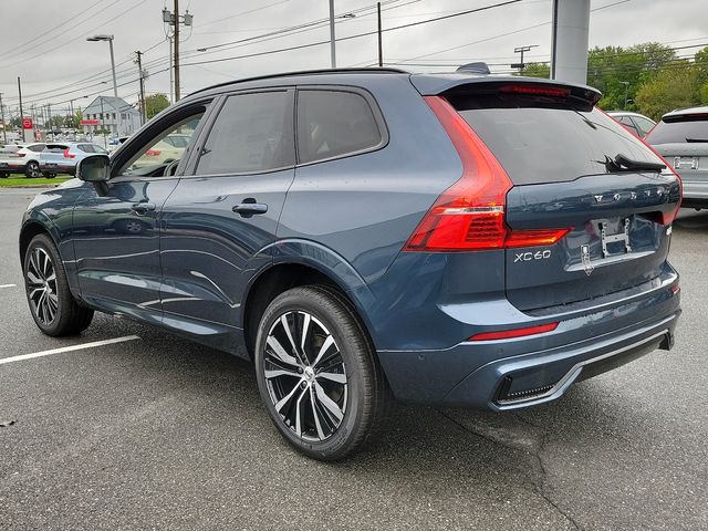 2025 Volvo XC60 Plus