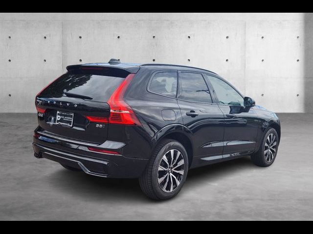 2025 Volvo XC60 Plus