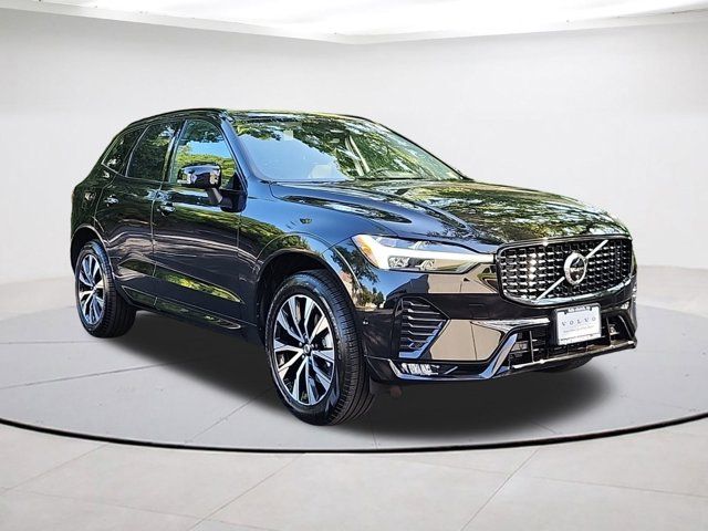 2025 Volvo XC60 Plus