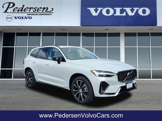 2025 Volvo XC60 Plus