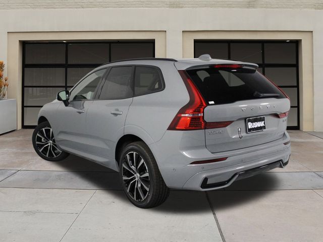 2025 Volvo XC60 Plus