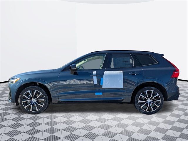 2025 Volvo XC60 Plus