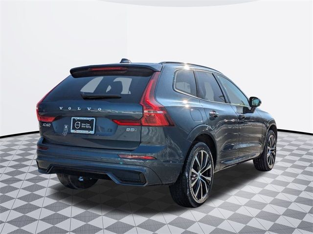 2025 Volvo XC60 Plus