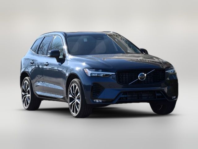 2025 Volvo XC60 Plus