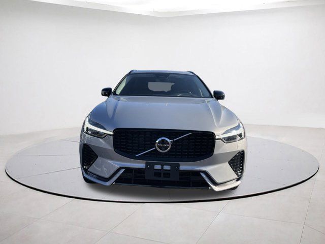 2025 Volvo XC60 Plus