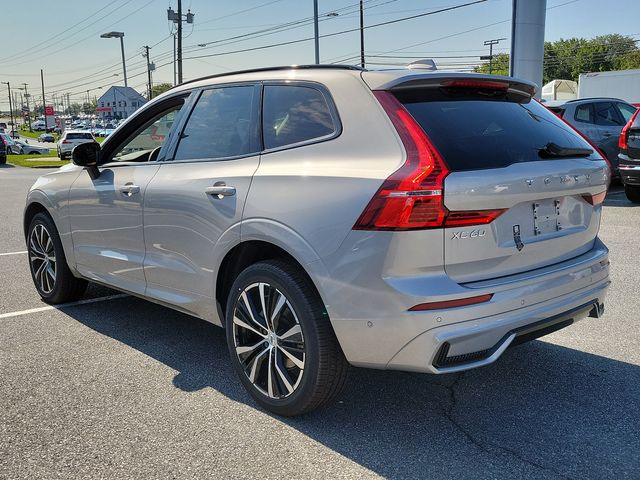 2025 Volvo XC60 Plus