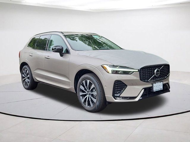 2025 Volvo XC60 Plus