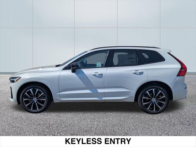 2025 Volvo XC60 Plus