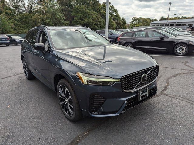 2025 Volvo XC60 Plus