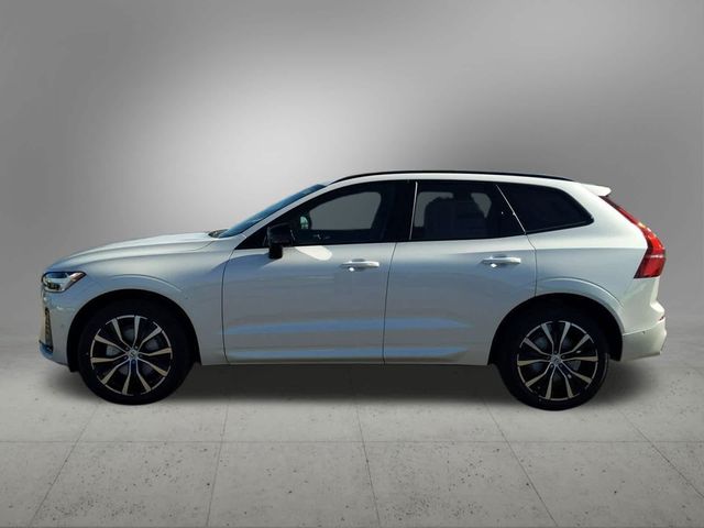 2025 Volvo XC60 Plus