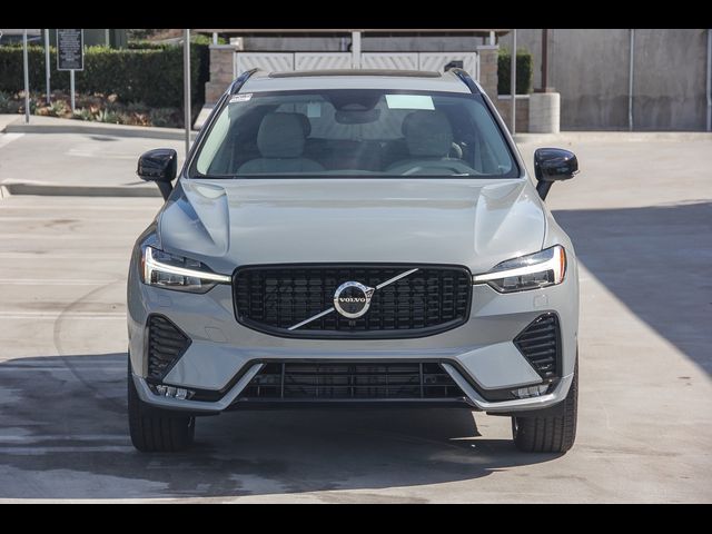 2025 Volvo XC60 Plus