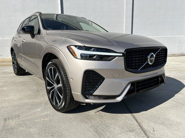 2025 Volvo XC60 Plus