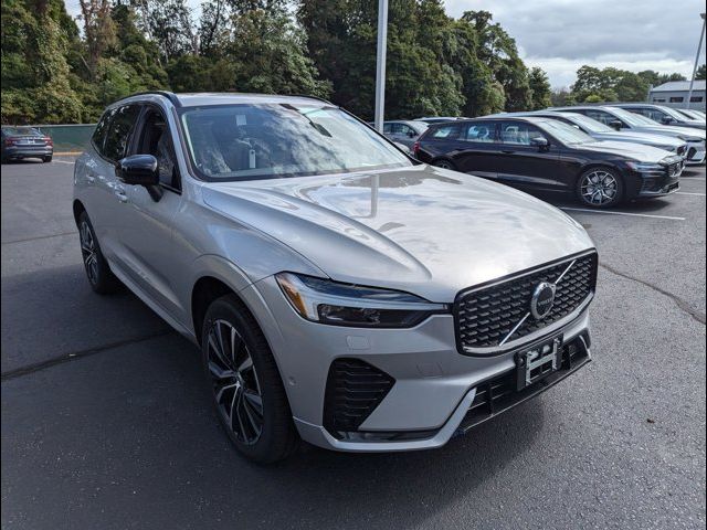 2025 Volvo XC60 Plus