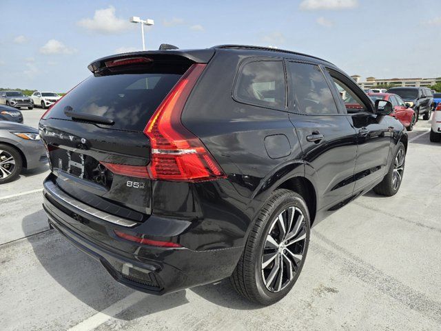 2025 Volvo XC60 Plus