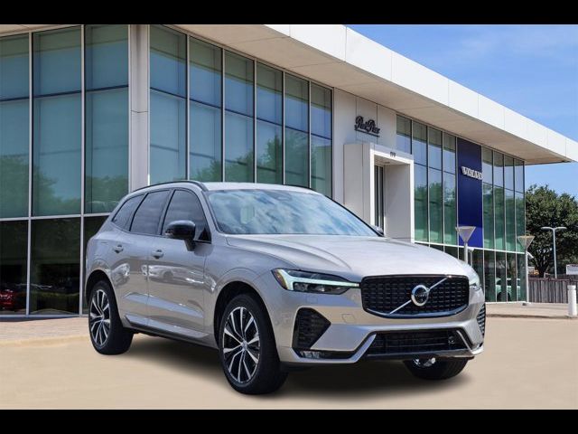 2025 Volvo XC60 Plus