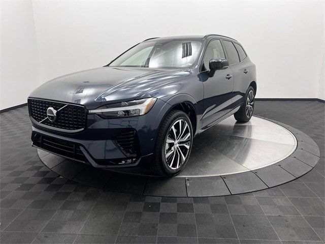 2025 Volvo XC60 Plus