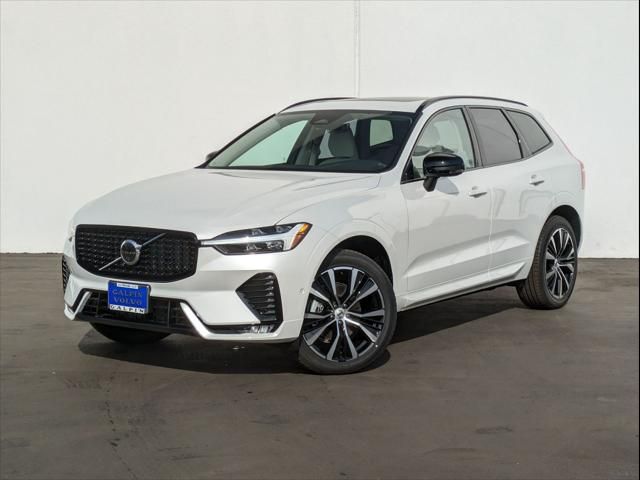 2025 Volvo XC60 Plus