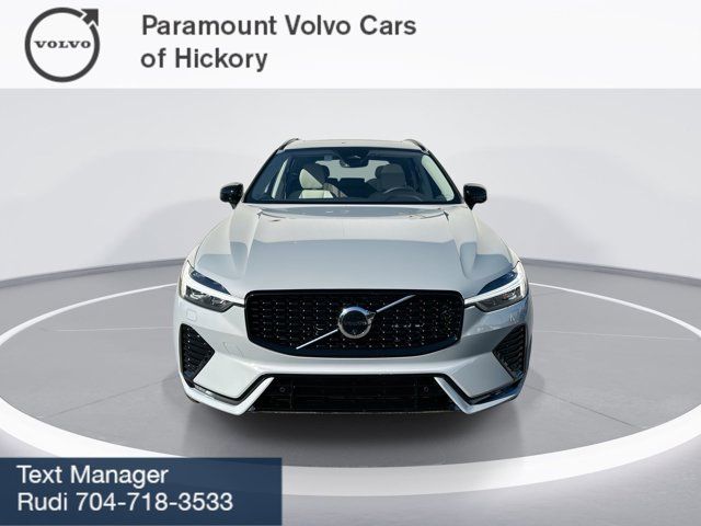 2025 Volvo XC60 Plus