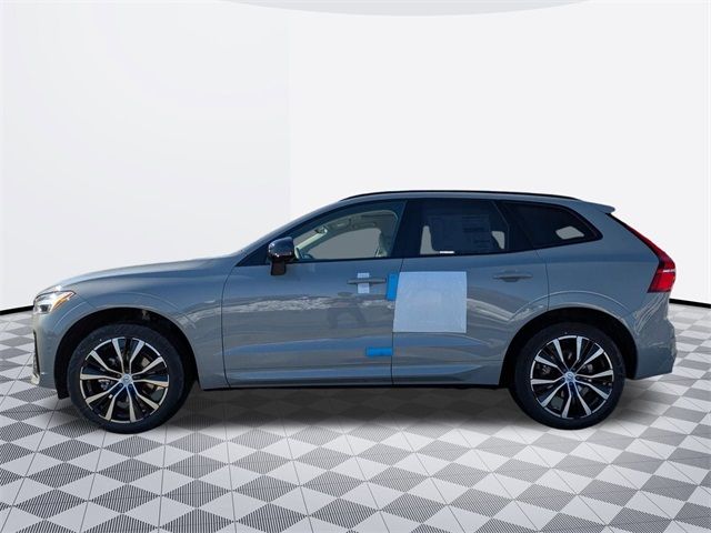 2025 Volvo XC60 Plus