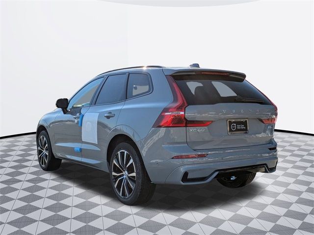 2025 Volvo XC60 Plus