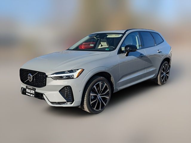 2025 Volvo XC60 Plus