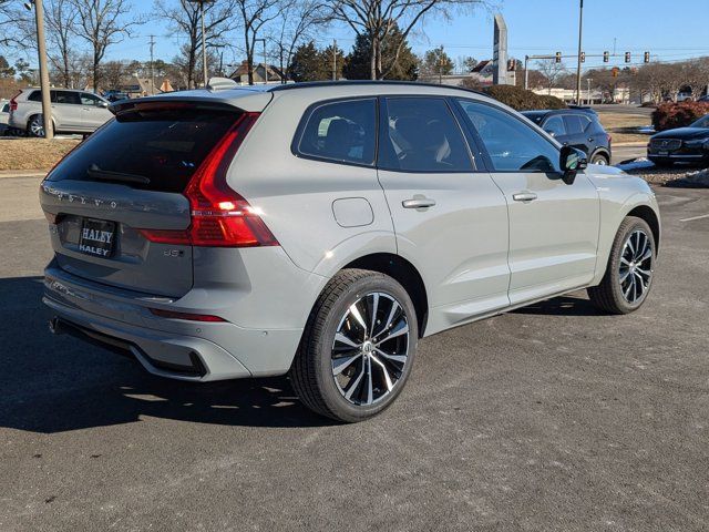 2025 Volvo XC60 Plus