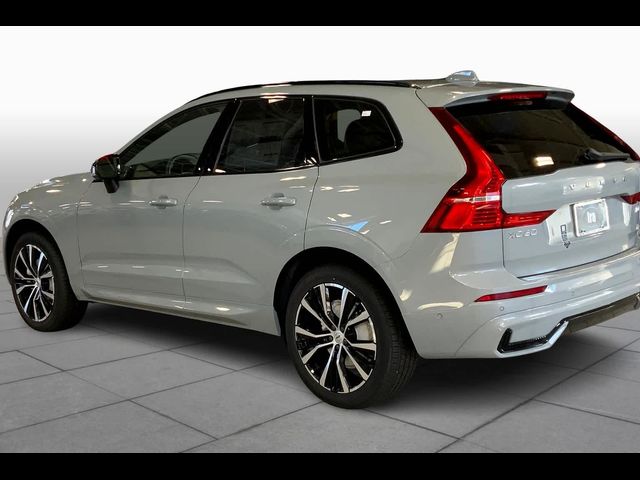 2025 Volvo XC60 Plus