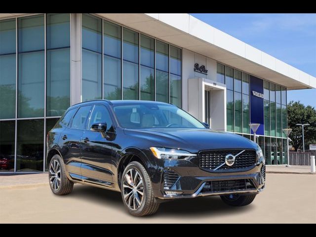 2025 Volvo XC60 Plus