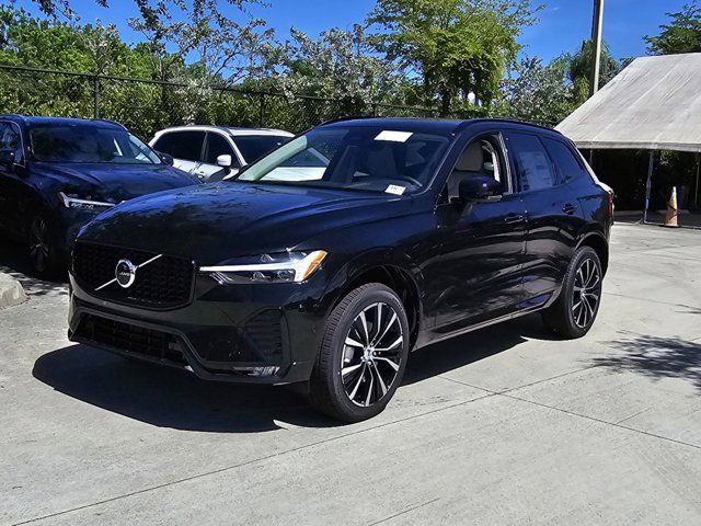 2025 Volvo XC60 Plus