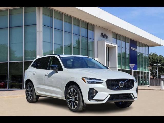 2025 Volvo XC60 Plus