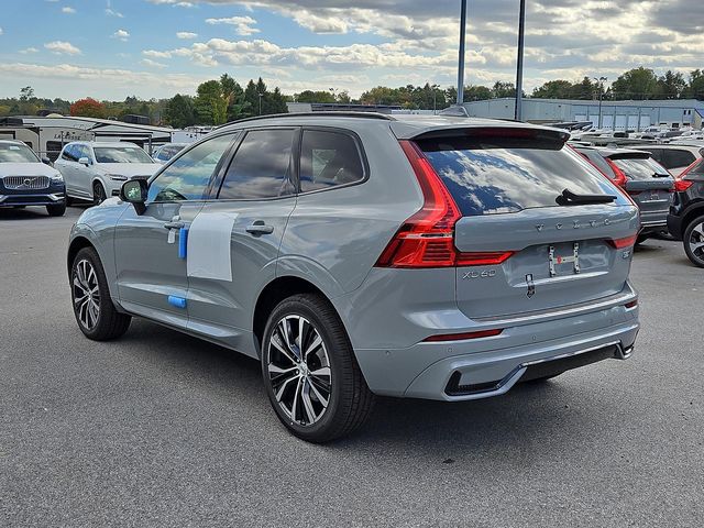 2025 Volvo XC60 Plus