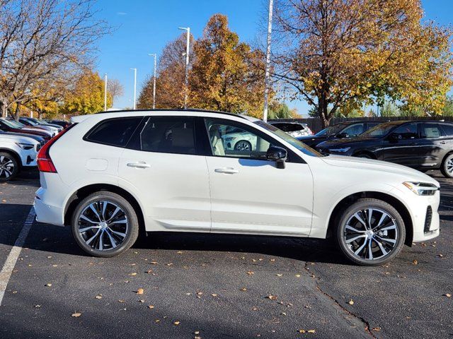 2025 Volvo XC60 Plus