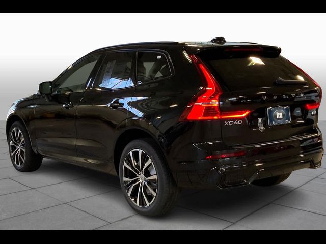 2025 Volvo XC60 Plus