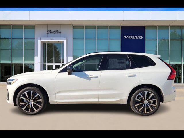 2025 Volvo XC60 Plus