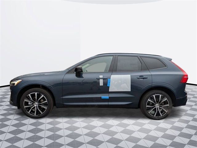 2025 Volvo XC60 Plus