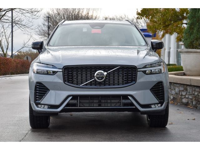 2025 Volvo XC60 Plus