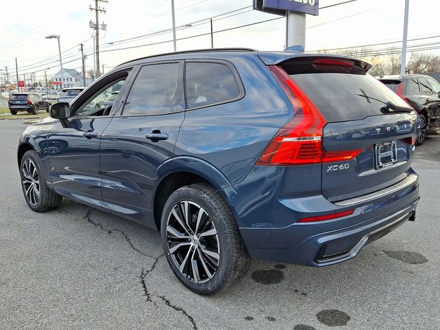 2025 Volvo XC60 Plus