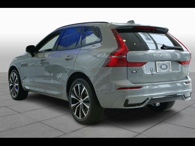 2025 Volvo XC60 Plus