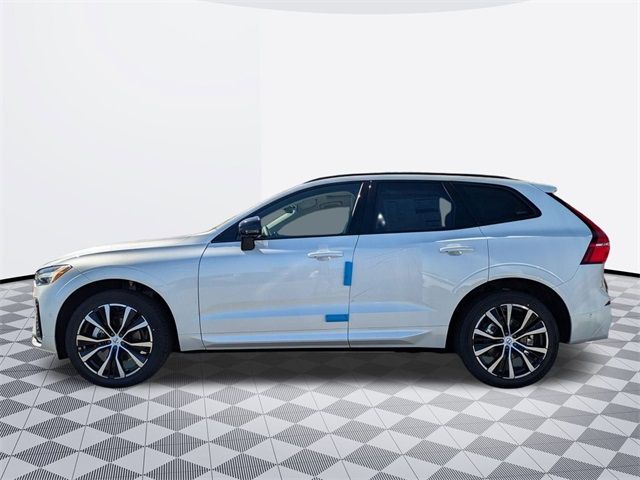 2025 Volvo XC60 Plus