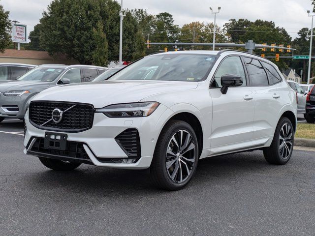 2025 Volvo XC60 Plus