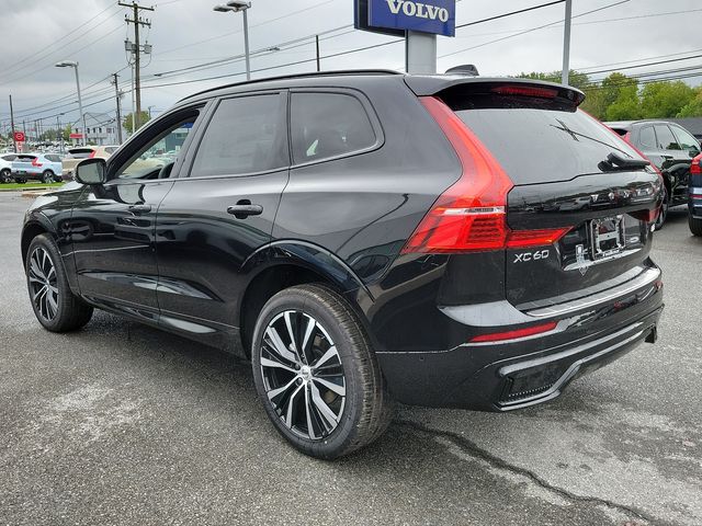 2025 Volvo XC60 Plus