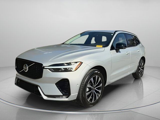 2025 Volvo XC60 Plus