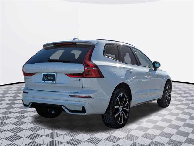 2025 Volvo XC60 Plus