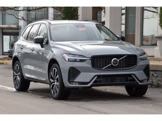 2025 Volvo XC60 Plus