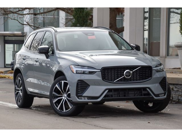 2025 Volvo XC60 Plus