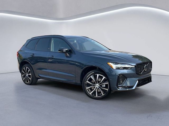 2025 Volvo XC60 Plus